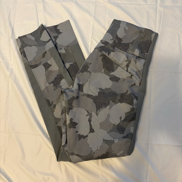 Athleta Essex Camo Hybrid Tight, Cobblestone Grey Heather SIZE S #353771 N0325 - Picture 3 of 8
